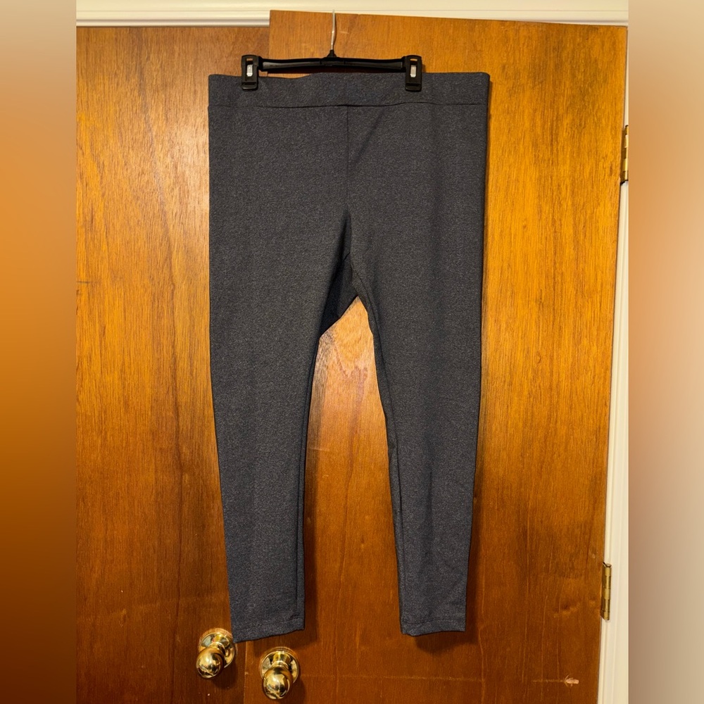 NWT MATTYM Leggings size XXL
